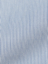 Close-up of Blue de Gênes Gabbiano Riga Blazer showcasing blue and white vertical stripes. Crafted from dyed cotton yarn, the smooth, soft texture offers a relaxed fit.