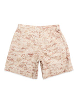 The BGcupra Print Shorts by Blue de Gênes are wide-fit camo shorts in beige and light brown, shown from the back with belt loops and two back pockets.