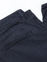 Close-up of Blue de Gênes Menzo Olanda Chino - Navy, featuring the textured cotton waistband, belt loop, and single welt back pocket.