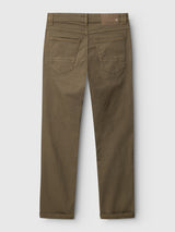Back view of olive green enzyme-washed Blue de Gênes BGpaulo Pavia V3 Chino - Beech Green trousers featuring two back pockets and a brown leather logo patch on the waistband.
